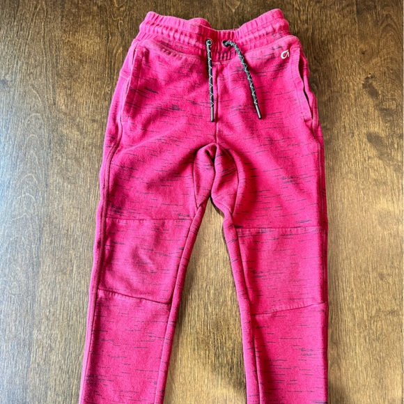 GapFit Kids  Fit Tech Hoodie and Joggers. - Picture 13 of 15